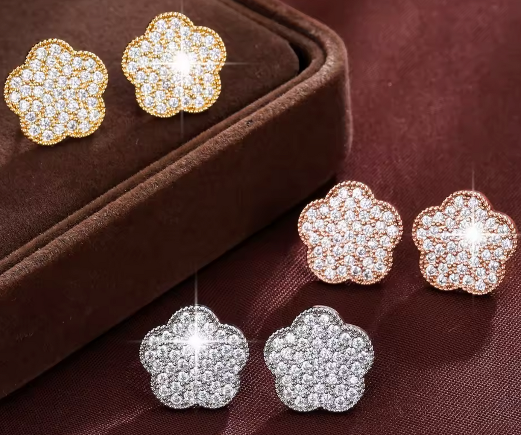 Elegant White Zircon Stud Earrings